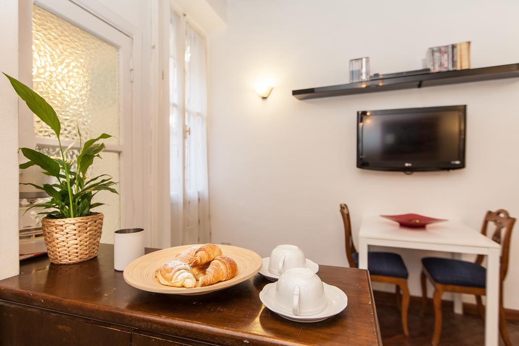 Trastevere My Home Rome Room photo